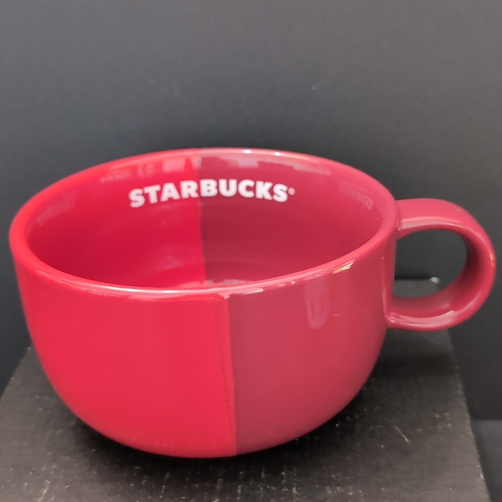2021 16 oz Starbucks Large Round Red Split Tone Valentines Mug.